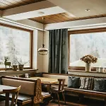Отель Pension Baranekhof - Location In Nature With Mountain View - Baranek Resorts 3*