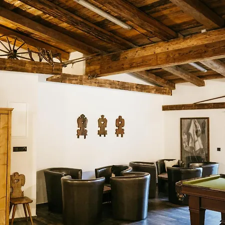 Baranekhof - Closest To The Kitzsteinhorn