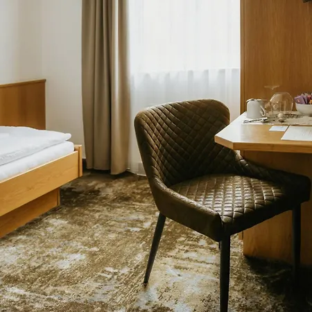 Hotel Hinterwald 8