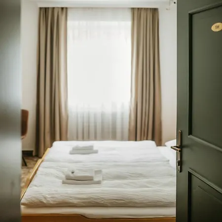Hotel Hinterwald 8