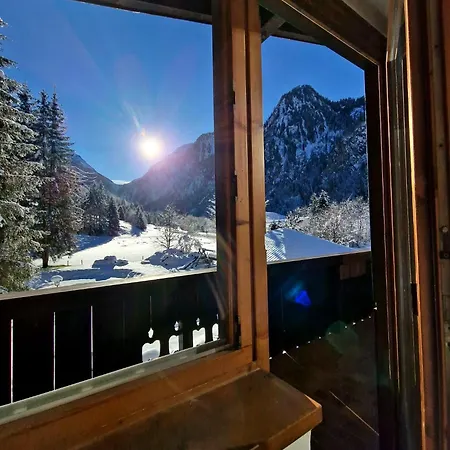 Hinterwald 8 Hotel