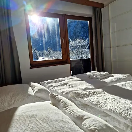 Hotel Hinterwald 8 3*