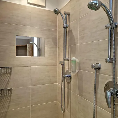 Hinterwald 8 Hotel 3*