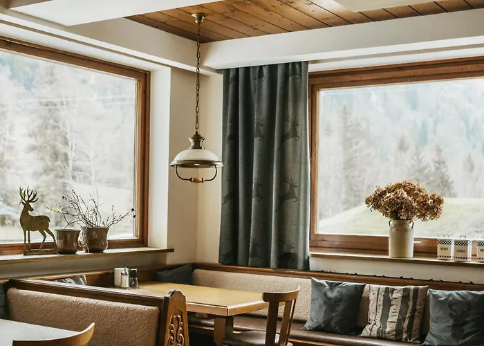 ホテル Pension Baranekhof - Unique Location In Nature With Mountain View - Baranek Resorts 3*